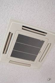 業務用エアコン２